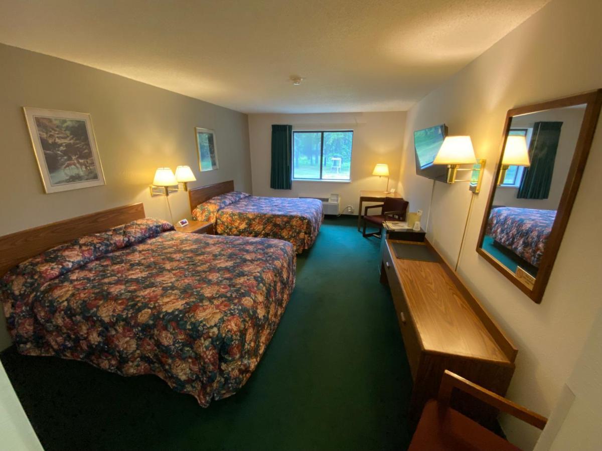 Boulder Bear Motor Lodge Boulder Junction 外观 照片