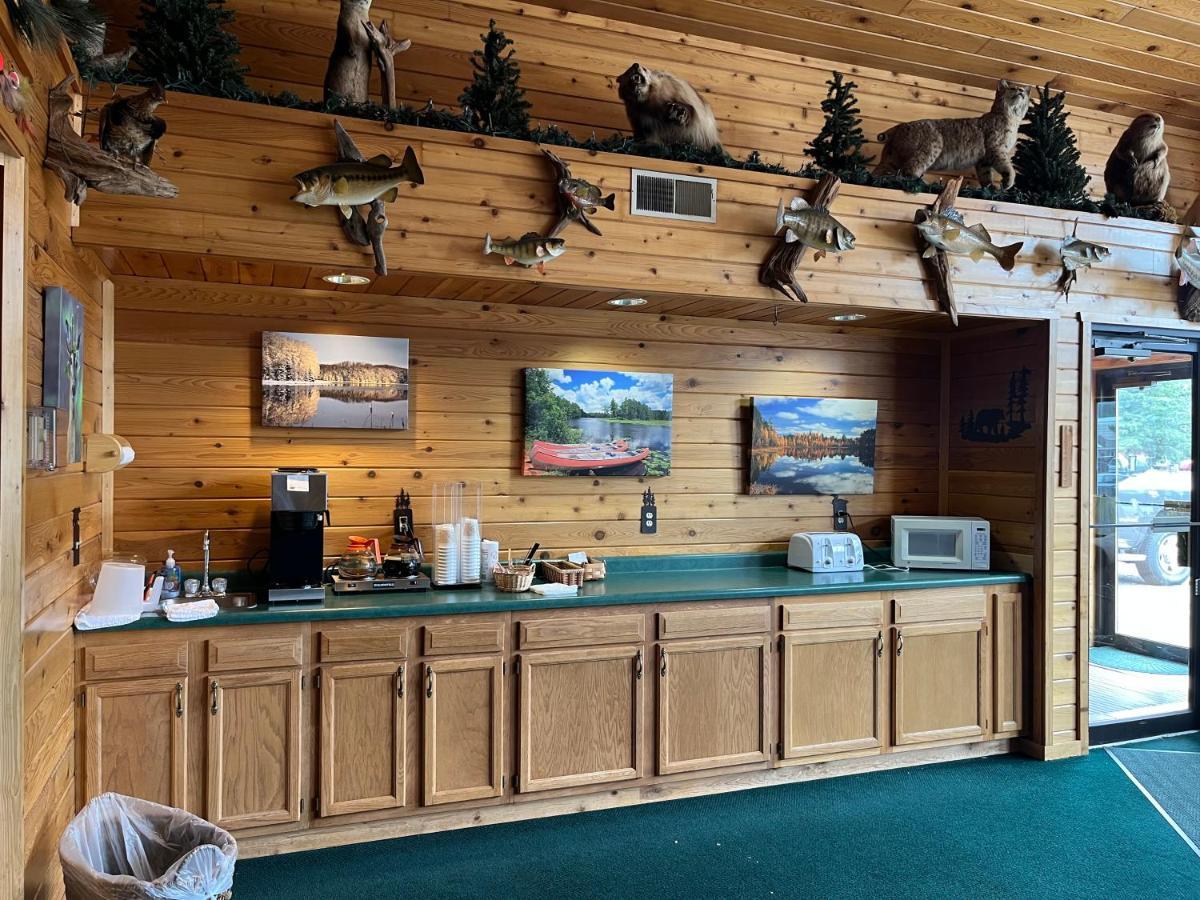 Boulder Bear Motor Lodge Boulder Junction 外观 照片