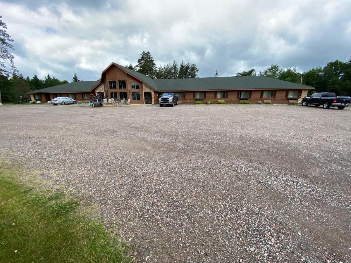 Boulder Bear Motor Lodge Boulder Junction 外观 照片