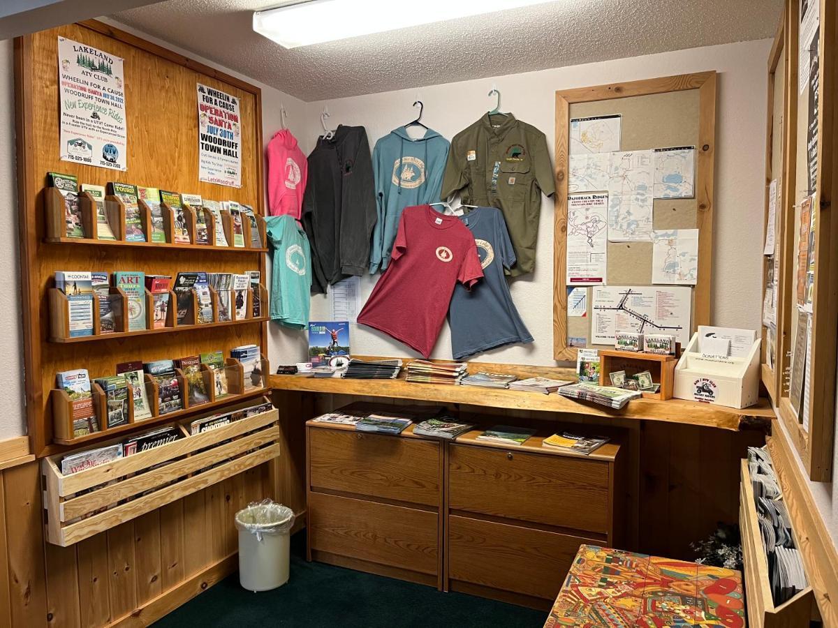 Boulder Bear Motor Lodge Boulder Junction 外观 照片