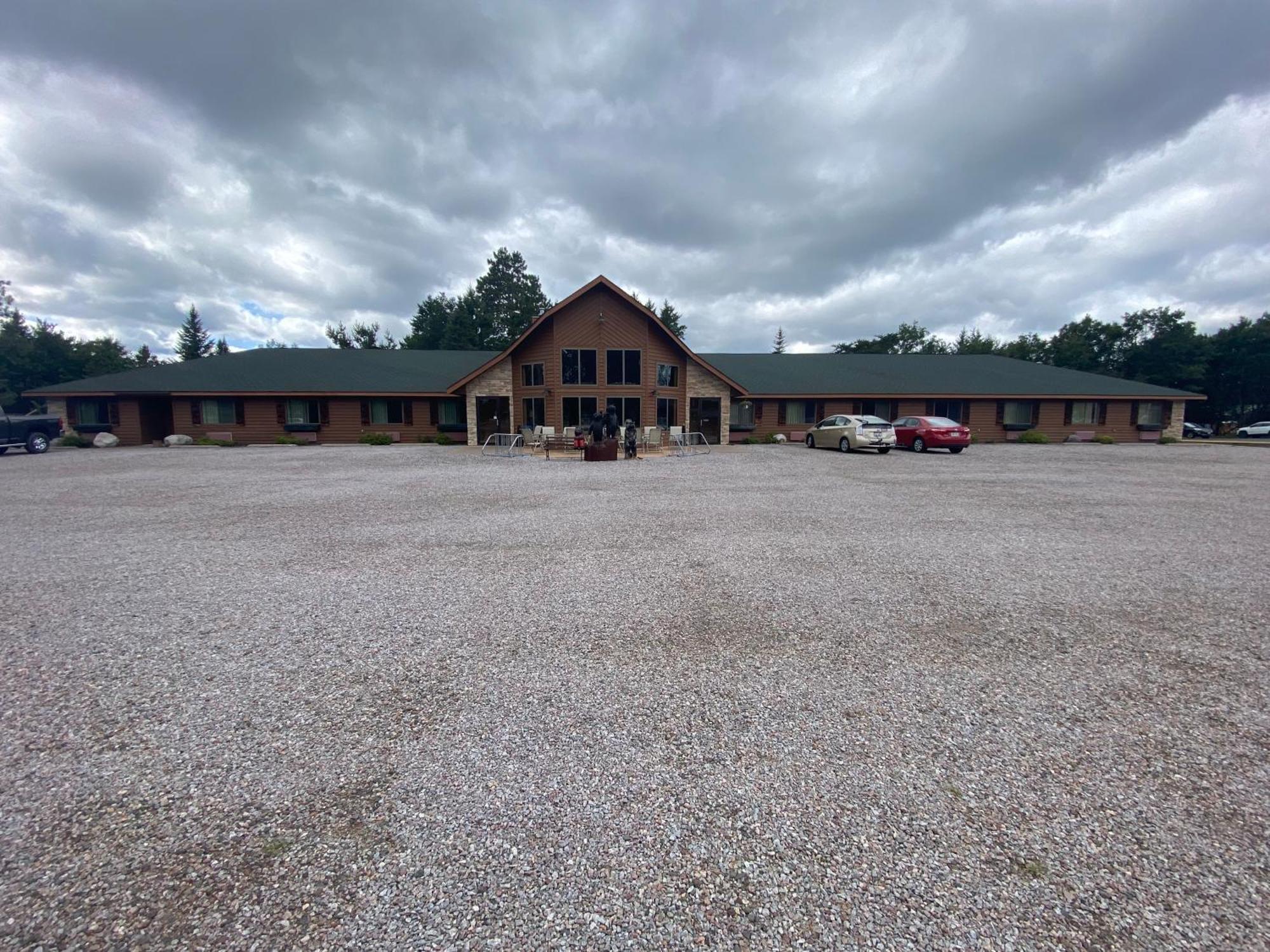 Boulder Bear Motor Lodge Boulder Junction 外观 照片